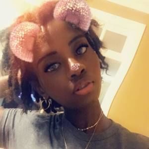 Meet your Posher, Britney